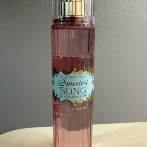 Bath & Body Works Sweetest Song Mist - Pink and Gold